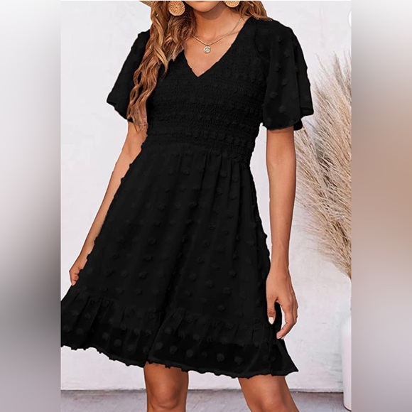 Tecrew Womens Smocked Short Sleeve V Neck Mini Dress - Picture 7 of 7